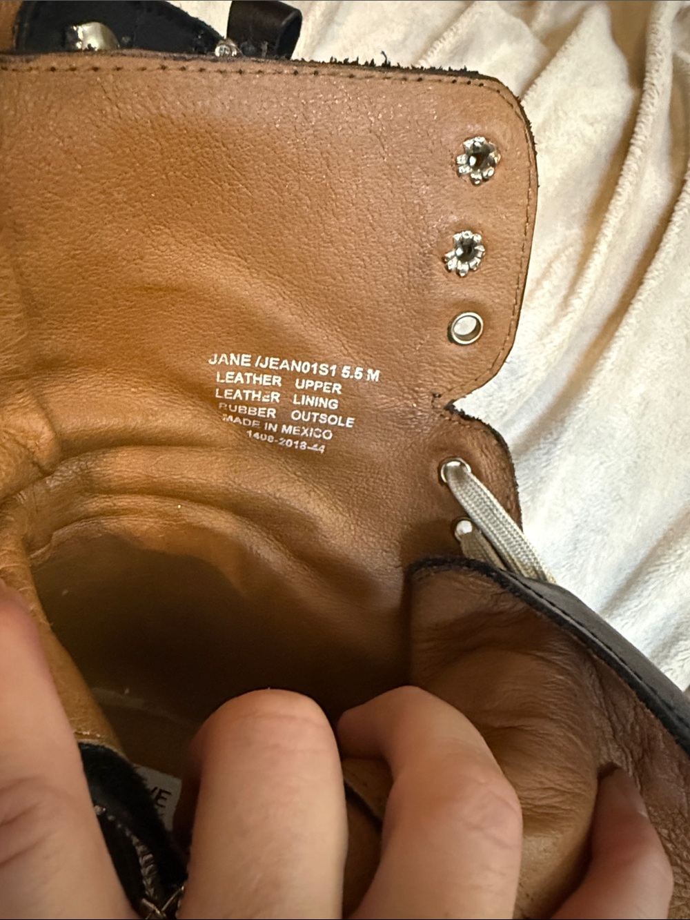 Steve Madden Jeane Black Leather Combat Boots with Cream Laces - Picture 8 of 10